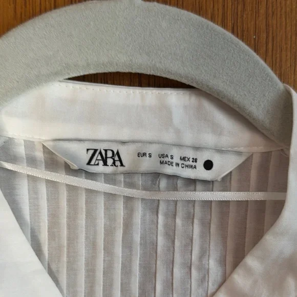 Zara White Embroidered Blouse - Picture 2 of 9